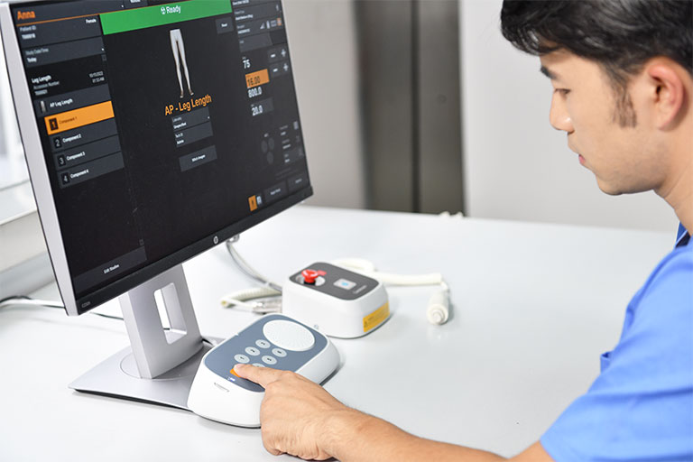 Carestream Highlights Continued Business Momentum and Confidence